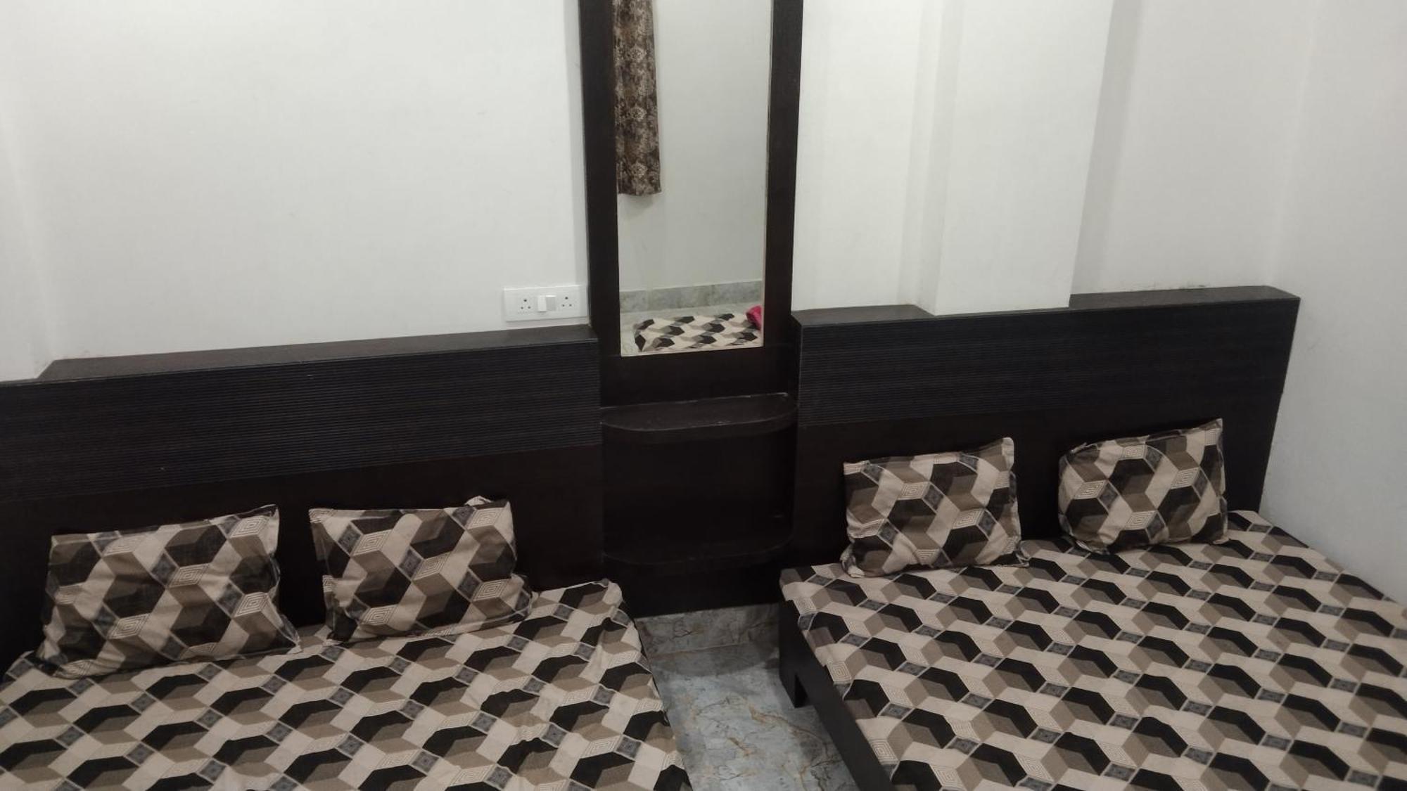 Mangal Dham, Deoghar Hotel Bilik gambar